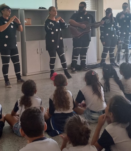 Galeria combatendo-a-dengue-parceria-com-a-usf-aniz-badra