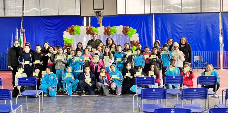 Galeria alunos-dos-4-anos-recebem-carteirinhas-de-patrulheiros-ambientais-mirins-em