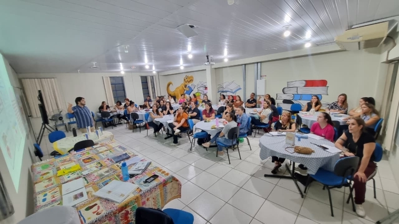 Galeria encontro-do-programa-de-formacao-infantil-2-em-movimento