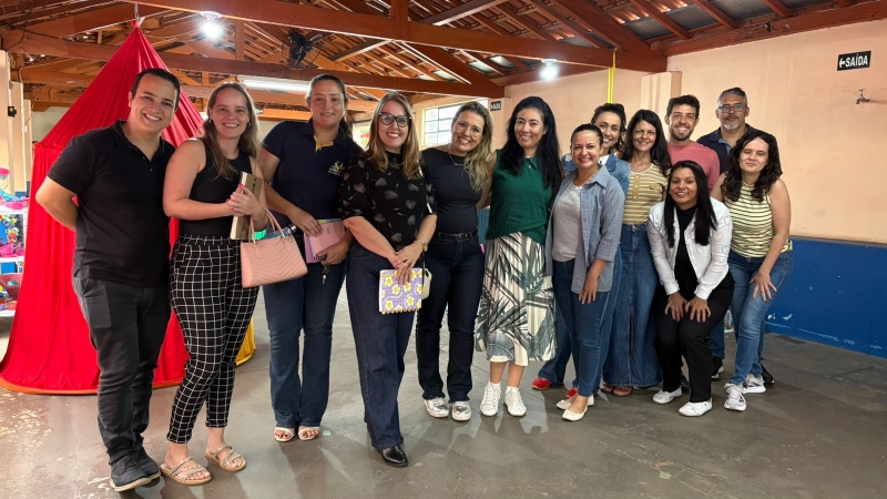 Noticia secretaria-da-educacao-promove-reuniao-de-alinhamento-com-gestores-de-emeis