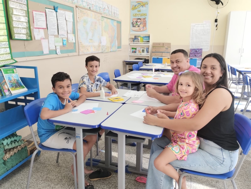 Galeria festa-da-familia-une-escola-e-comunidade