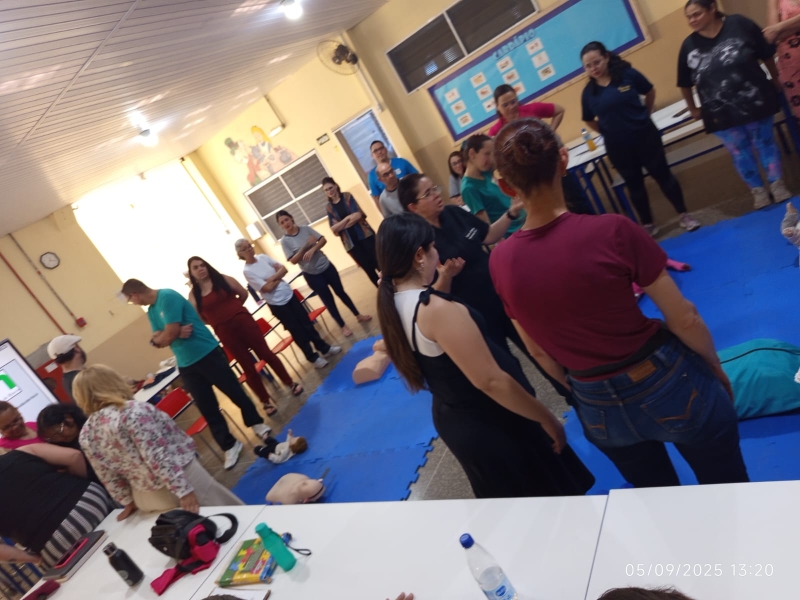Galeria servidores-participam-de-formacao-de-primeiros-socorros