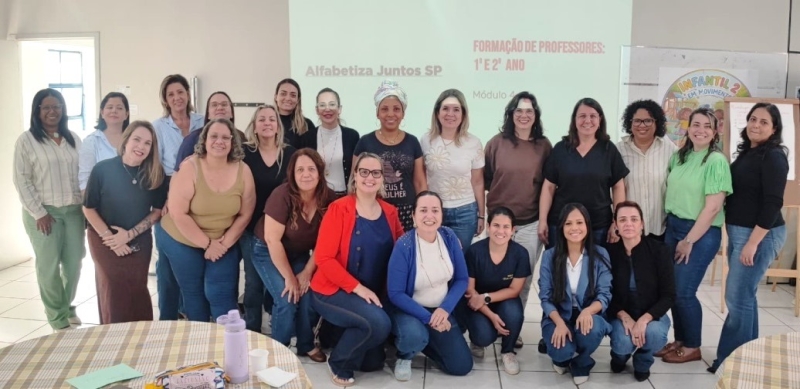 Noticia secretaria-da-educacao-promove-o-4-modulo-do-programa-alfabetiza-juntos