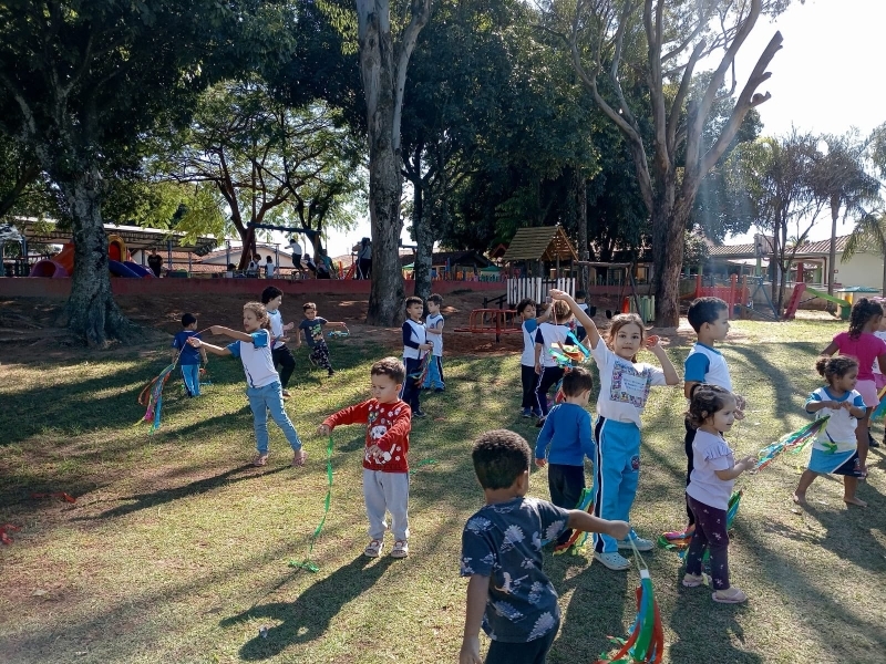 Noticia alunos-contaram-com-todas-as-refeicoes-repouso-recreacao-e-transporte