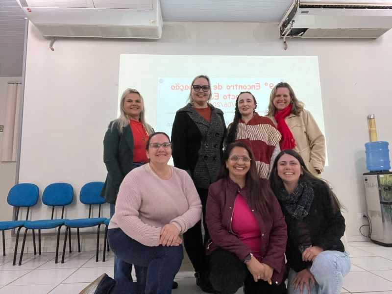Noticia secretaria-da-educacao-e-sede-do-9-encontro-de-formacao-do-pacto-eja