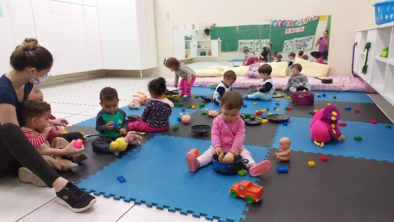 Noticia secretaria-da-educacao-organiza-os-trabalhos-do-programa-atendimento-de-ferias