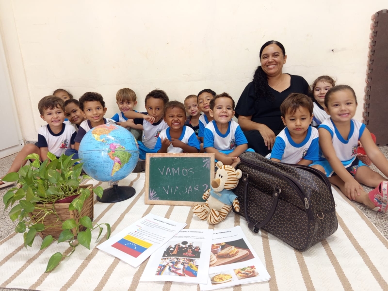 Galeria projeto-institucional-culturas-do-mundo-conhecer-brincar-e-descobrir